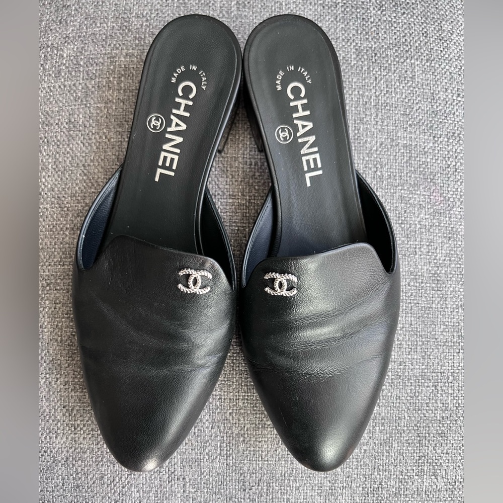 CHANEL mules